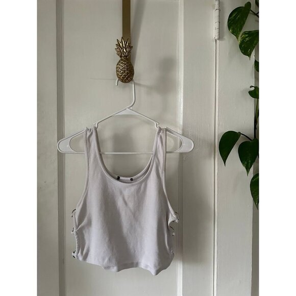 Women’s size Medium White with Metal Circles tank top - Picture 1 of 6